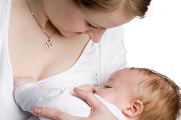 Szoptatás Tippek a szoptatás anyukára
