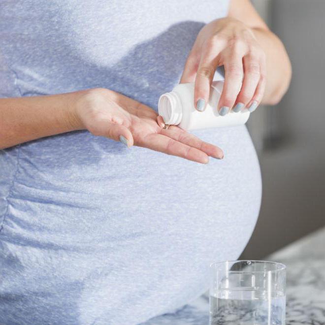 A belek terhesség alatt betegek: a kezelés lehetséges okai és jellemzői